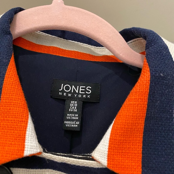Jones New York Jacket - Picture 3 of 3